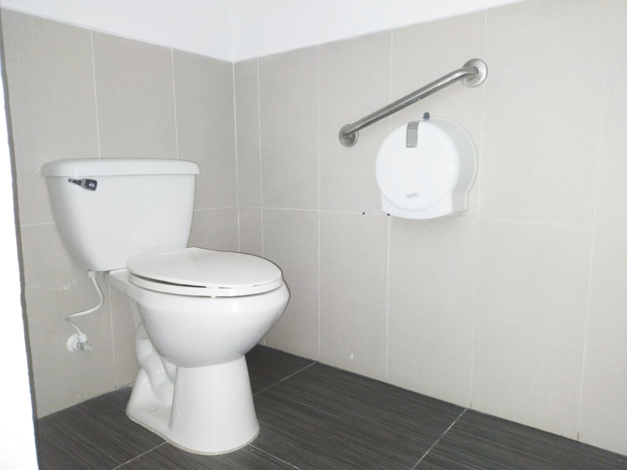Local en arriendo en Belén, Medellín, 210 m² · foto 16 de 17