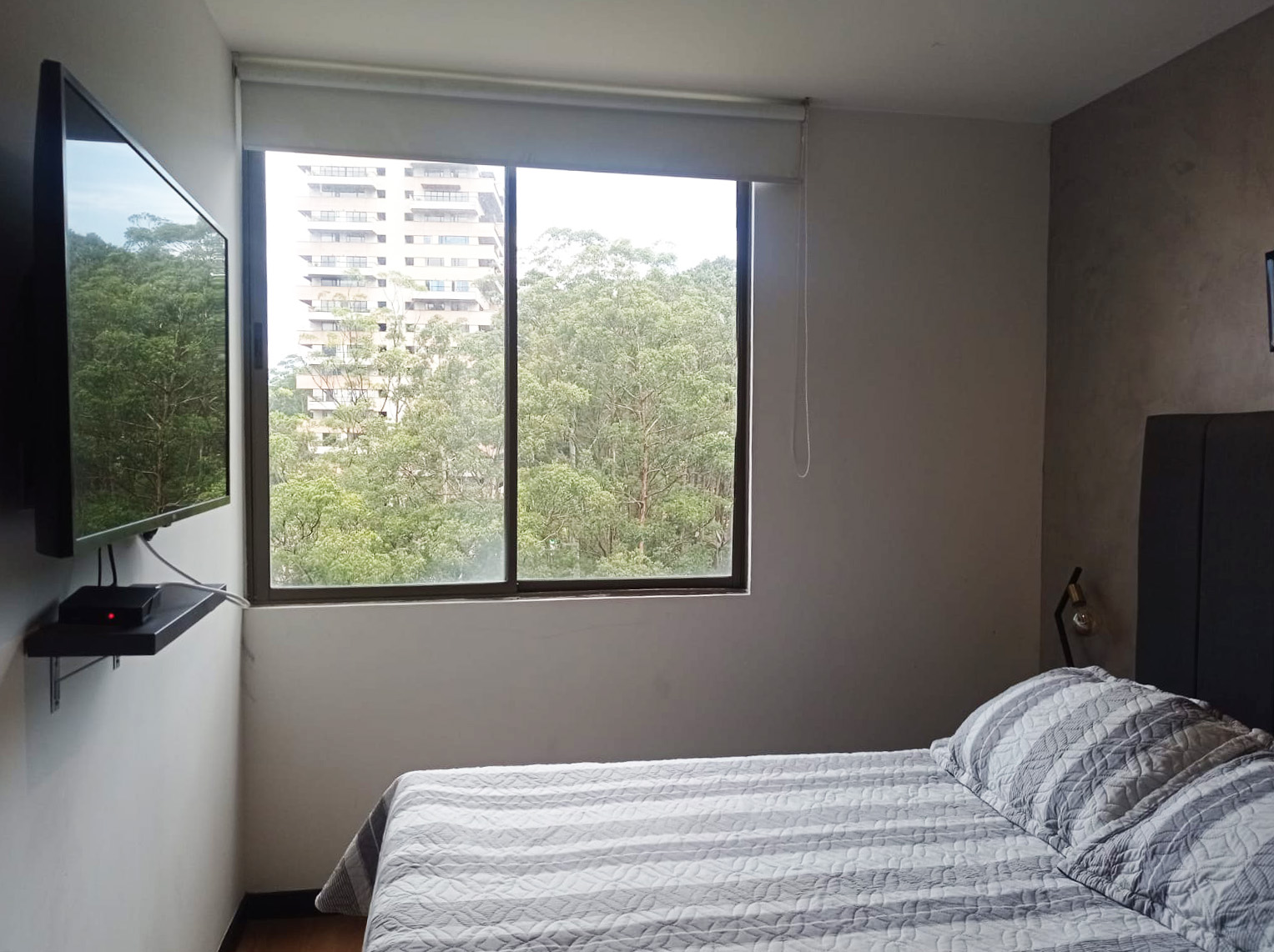 Apartamento en arriendo en Altos Del Poblado, Medellín · foto 16 de 18