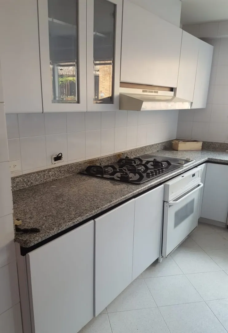 Apartamento en venta en Los Rosales, Bogotá · foto 13 de 21