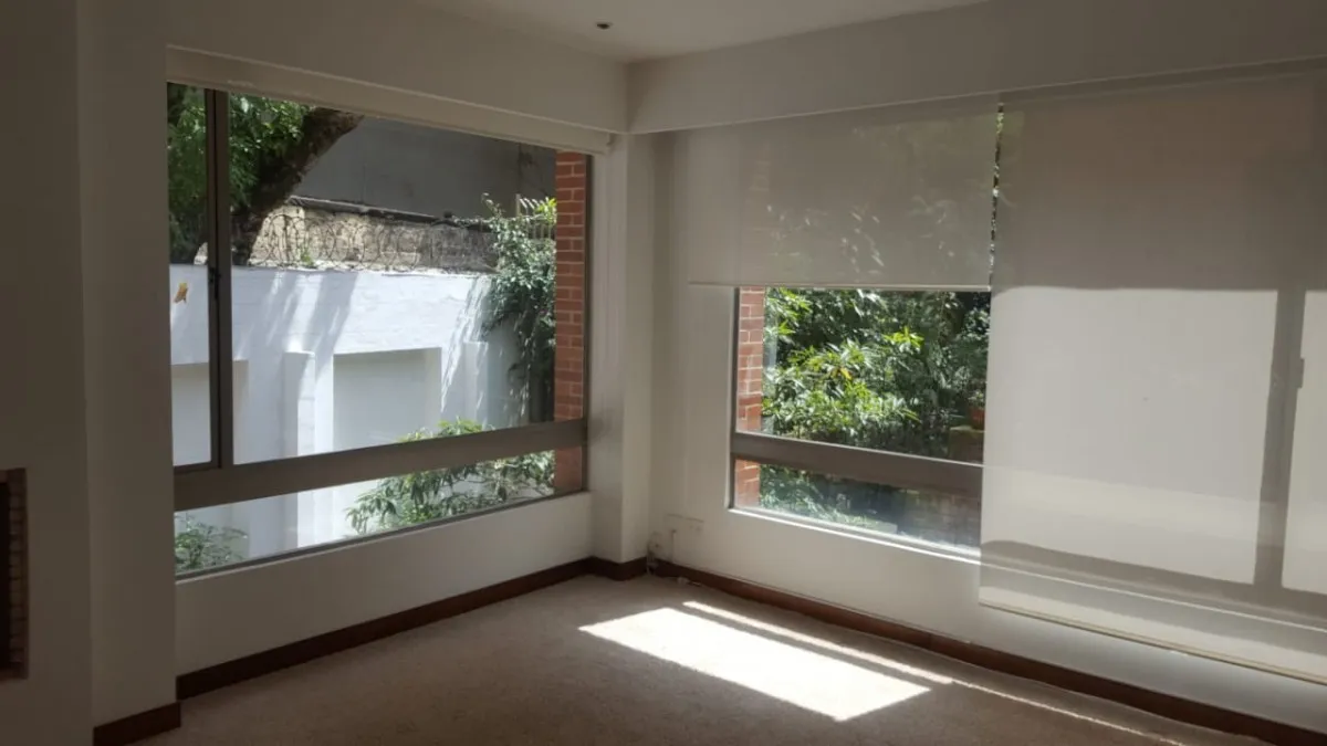 Apartamento en venta en Los Rosales, Bogotá · foto 10 de 21
