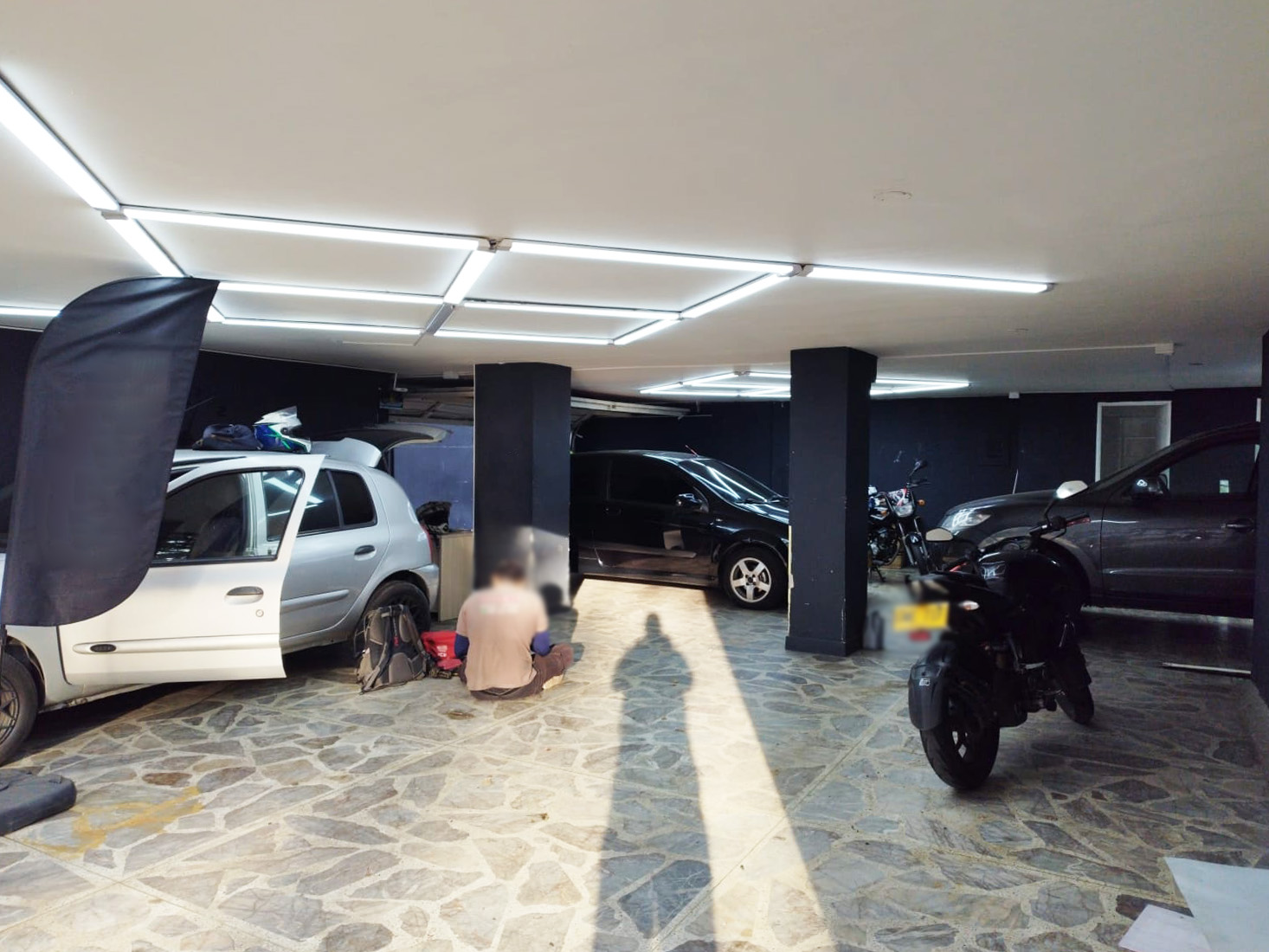 Local en arriendo en Castropol, Medellín, 130 m² · foto 4 de 8