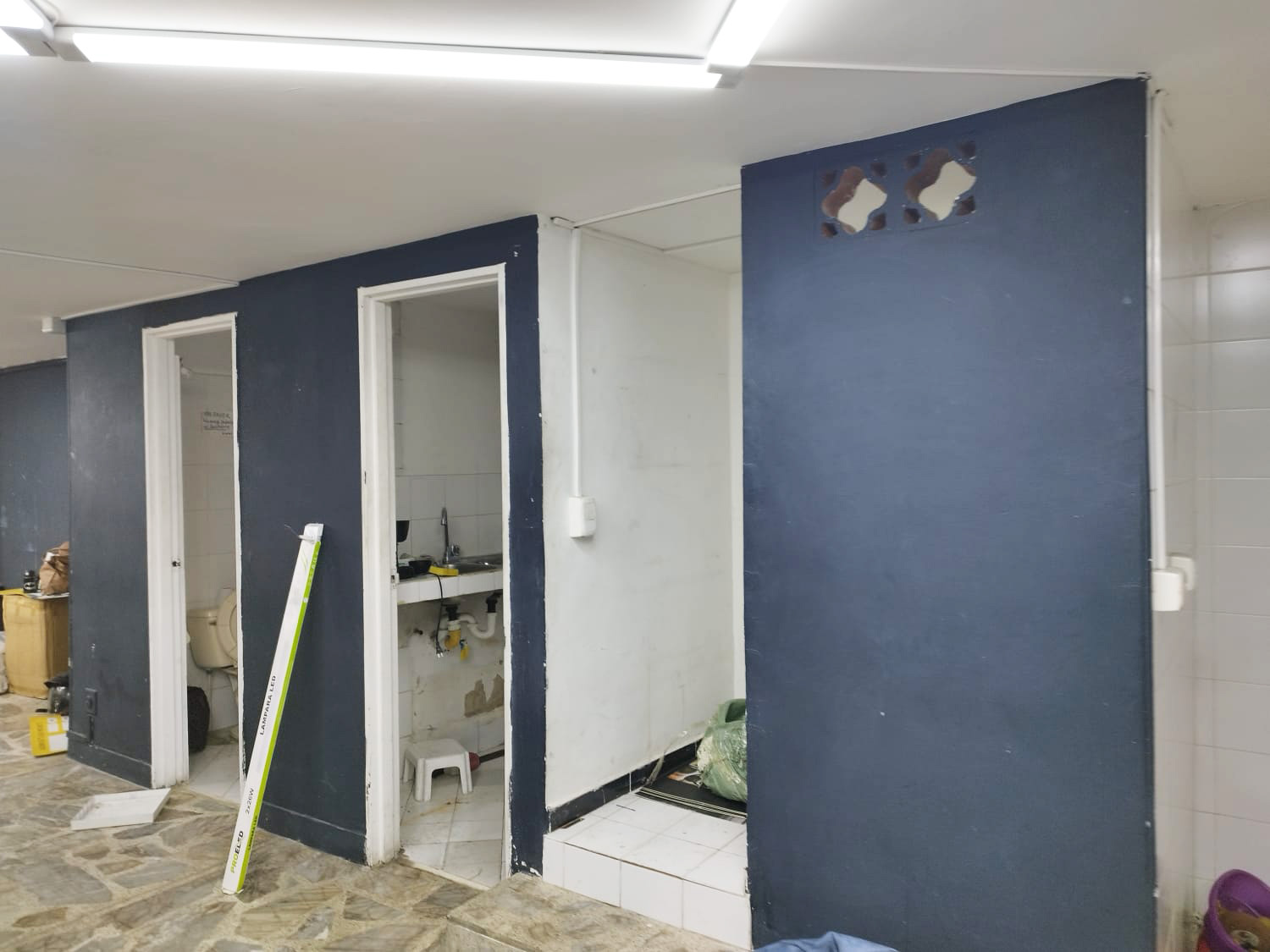 Local en arriendo en Castropol, Medellín, 130 m² · foto 7 de 8