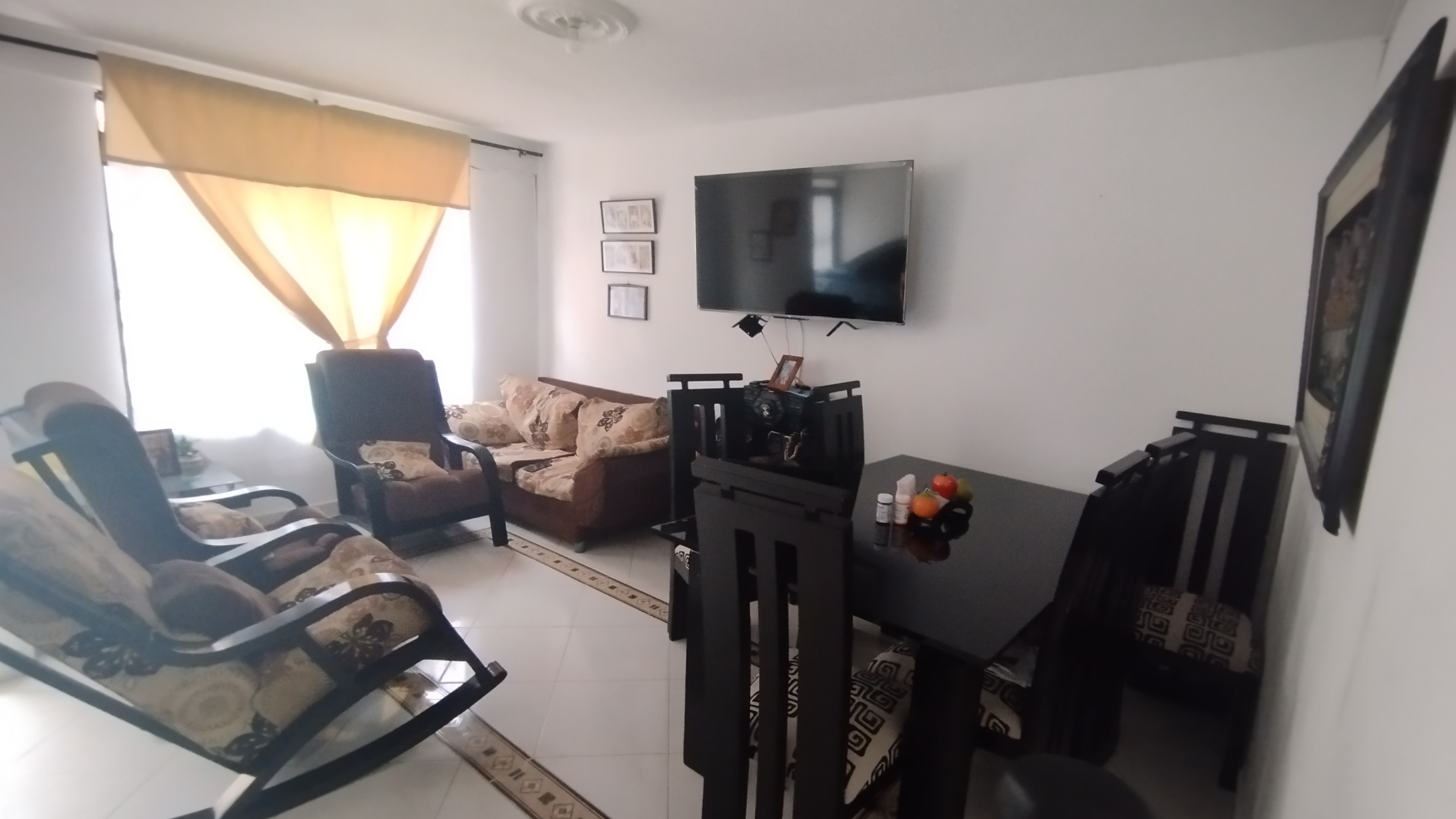 Casa de 6 alcobas en venta en Picaleña Y Mirolindo, Ibagué, 252 m² · foto 10 de 24