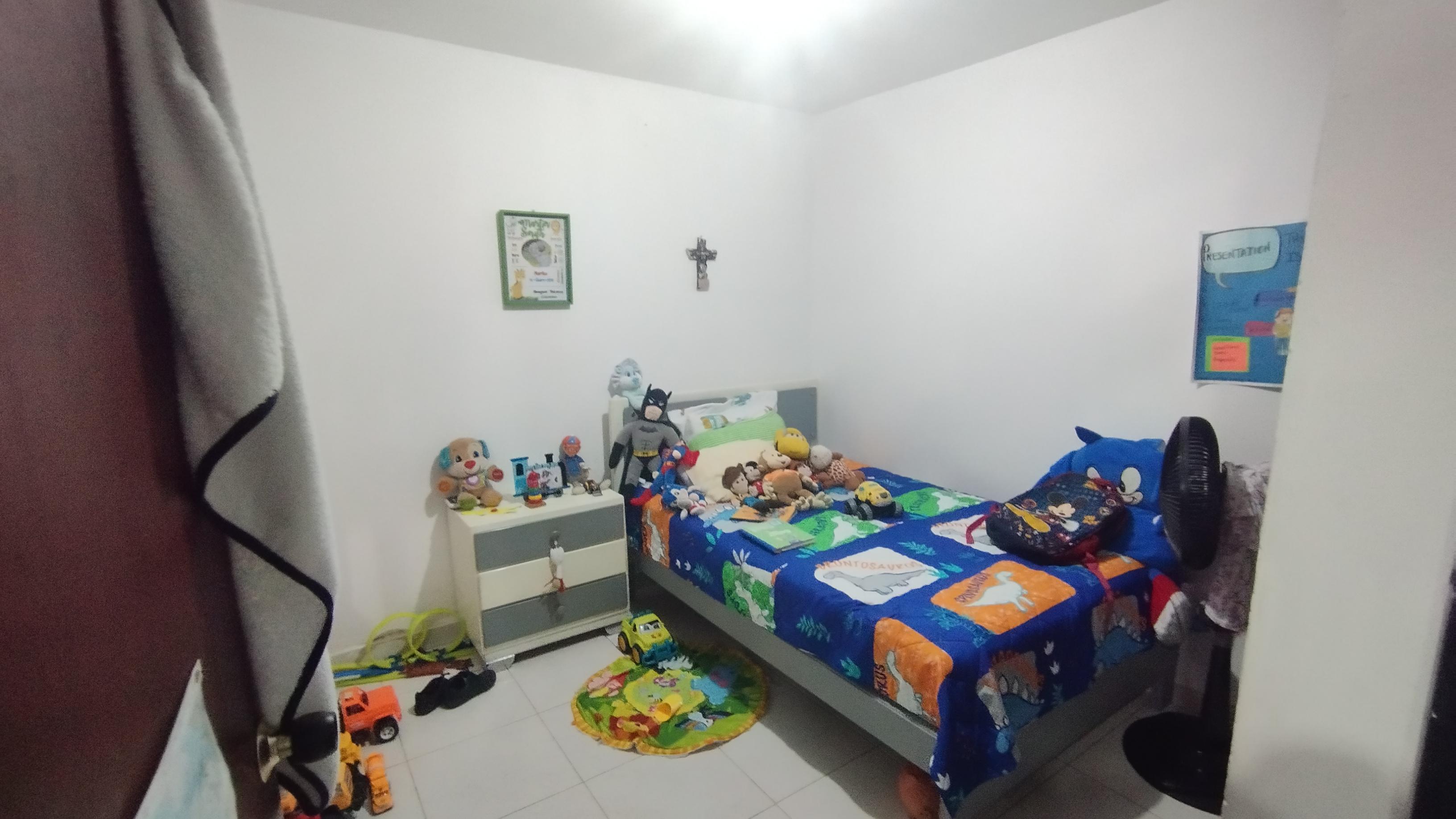 Casa de 6 alcobas en venta en Picaleña Y Mirolindo, Ibagué, 252 m² · foto 2 de 24