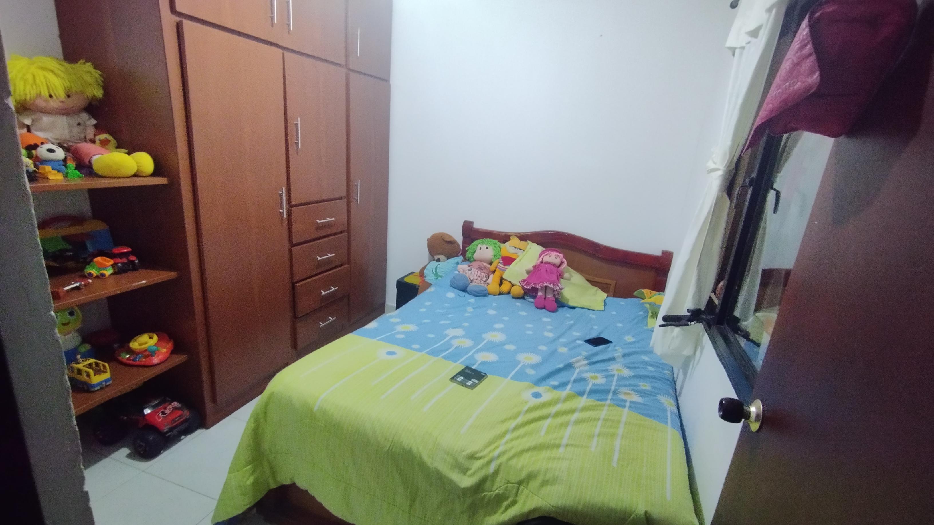 Casa de 6 alcobas en venta en Picaleña Y Mirolindo, Ibagué, 252 m² · foto 7 de 24