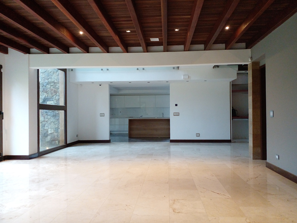 Casa de 3 alcobas en venta en Las Palmas, Envigado, 460 m² · foto 3 de 20