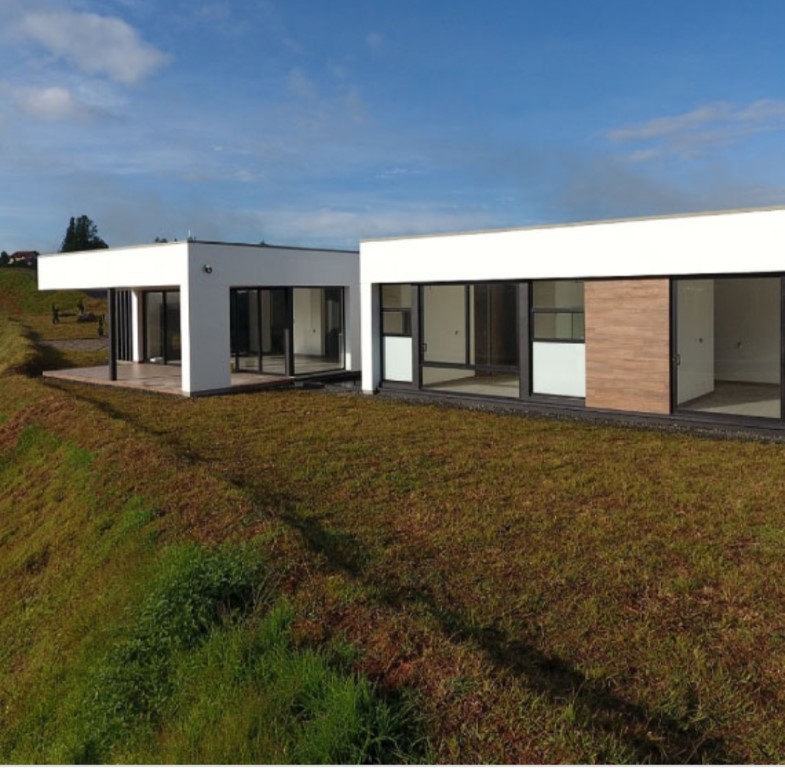 Casa de 3 alcobas en venta en Pantanillo, El Retiro, 1817 m² · foto 2 de 21
