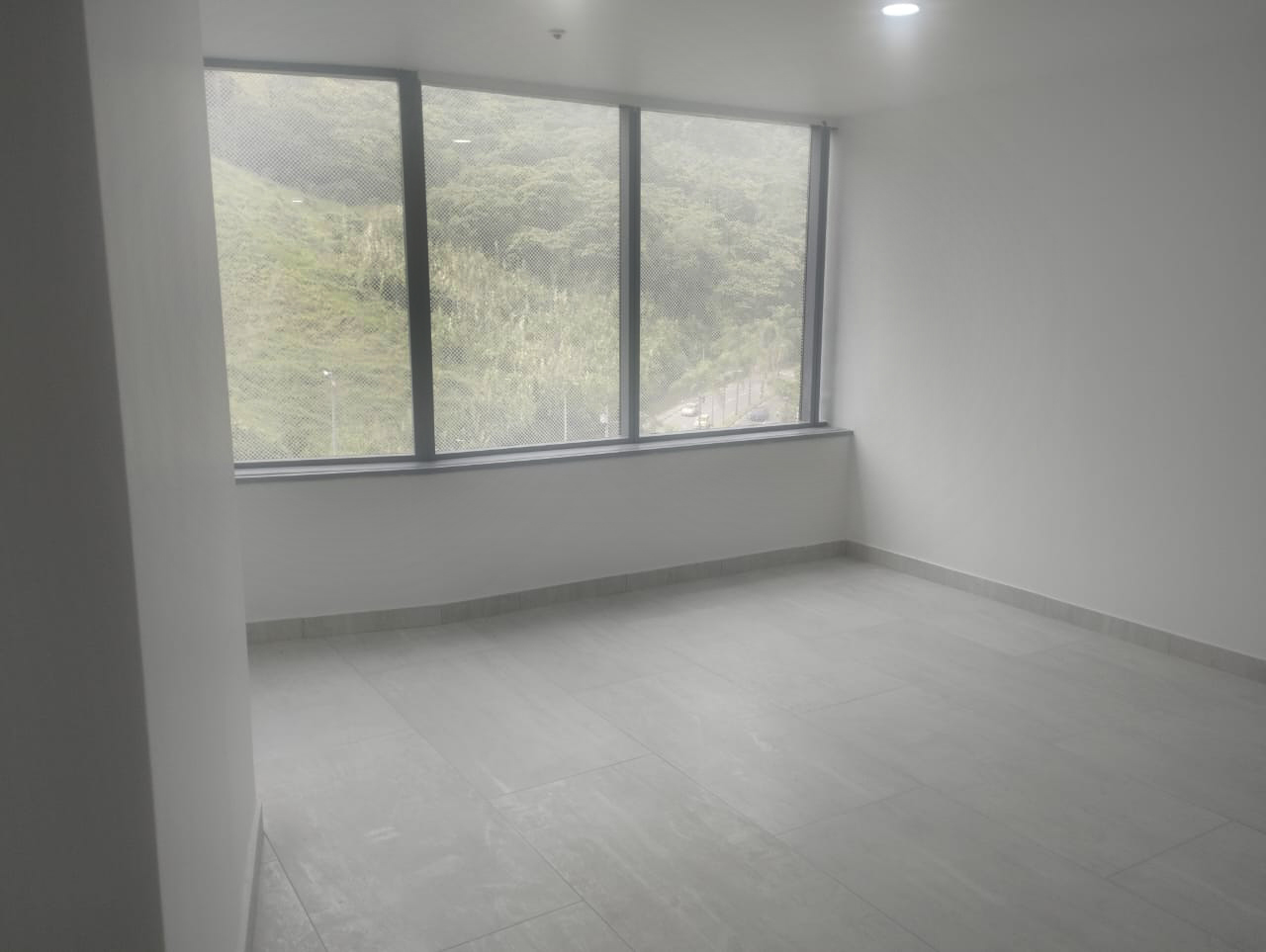 Oficina en arriendo en Las Palmas, Envigado, 70 m² · foto 11 de 13