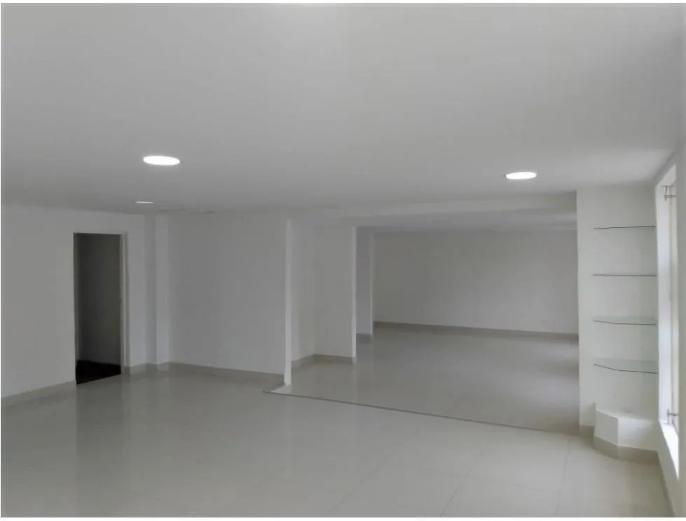 Local en venta en El Centro, Cartagena, 109 m² · foto 5 de 13