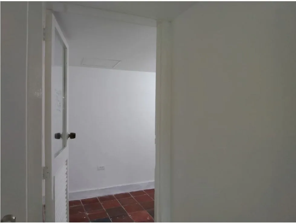 Local en venta en El Centro, Cartagena, 109 m² · foto 8 de 13