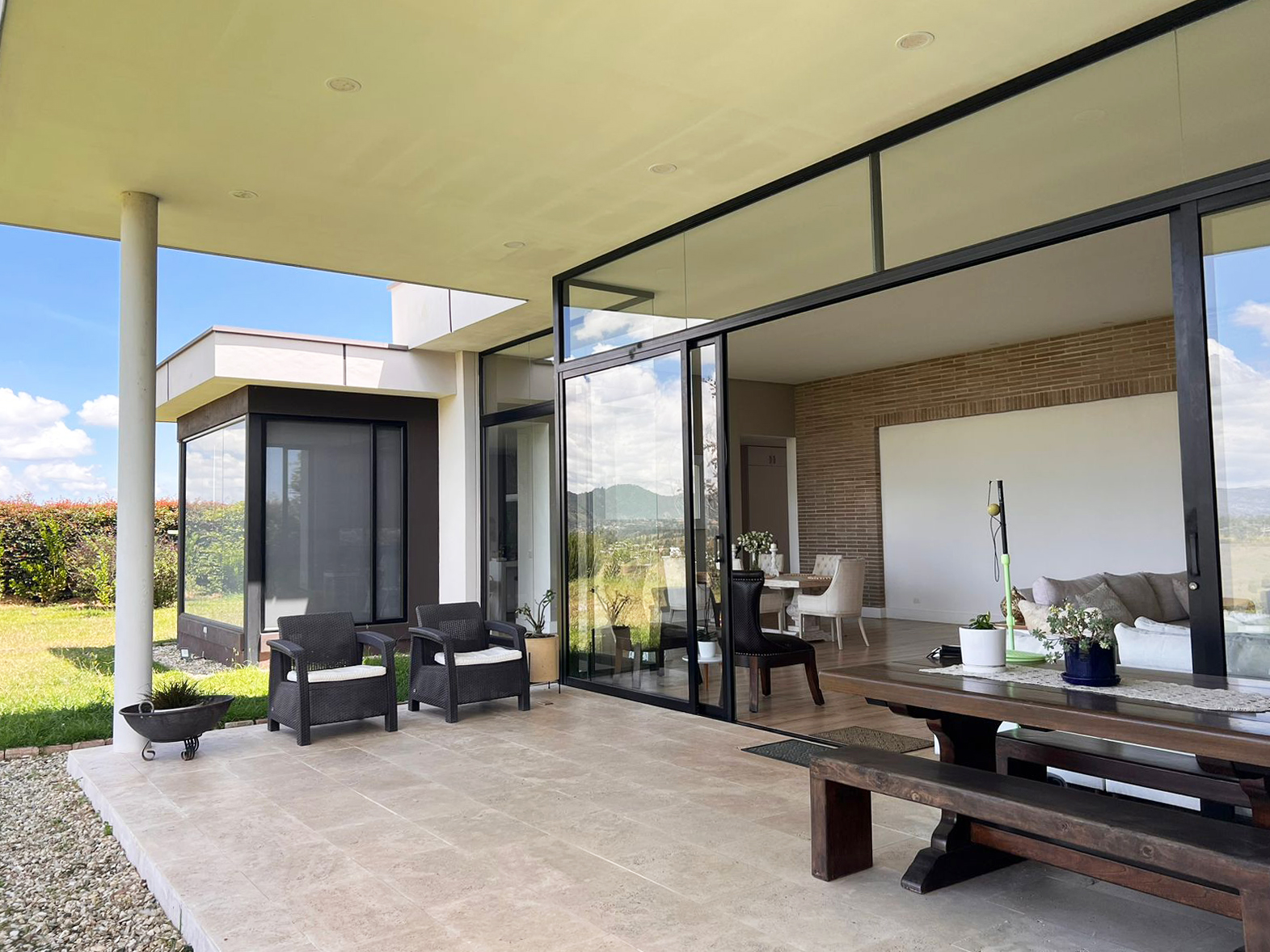 Casa de 4 alcobas en arriendo en Guarne, 375 m² · foto 16 de 16
