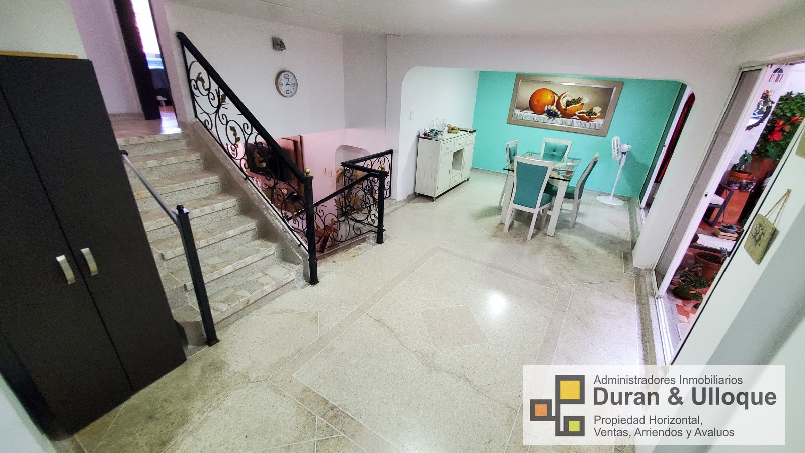 Casa de 8 alcobas en venta en Altos De Jardin, Bucaramanga, 251 m² · foto 6 de 24