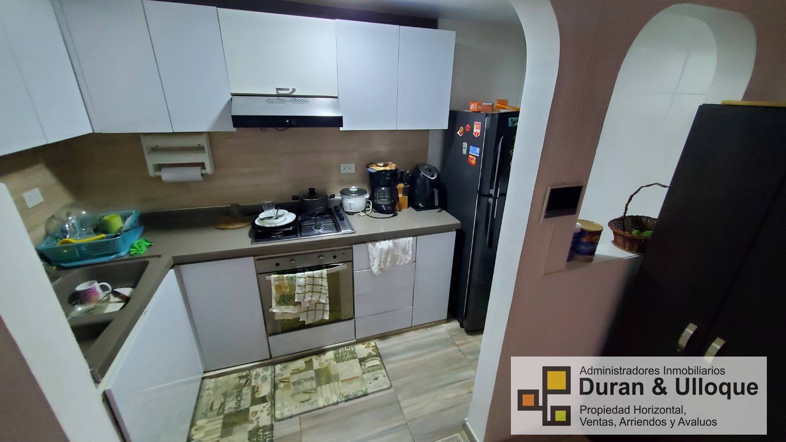 Casa de 8 alcobas en venta en Altos De Jardin, Bucaramanga, 251 m² · foto 9 de 24