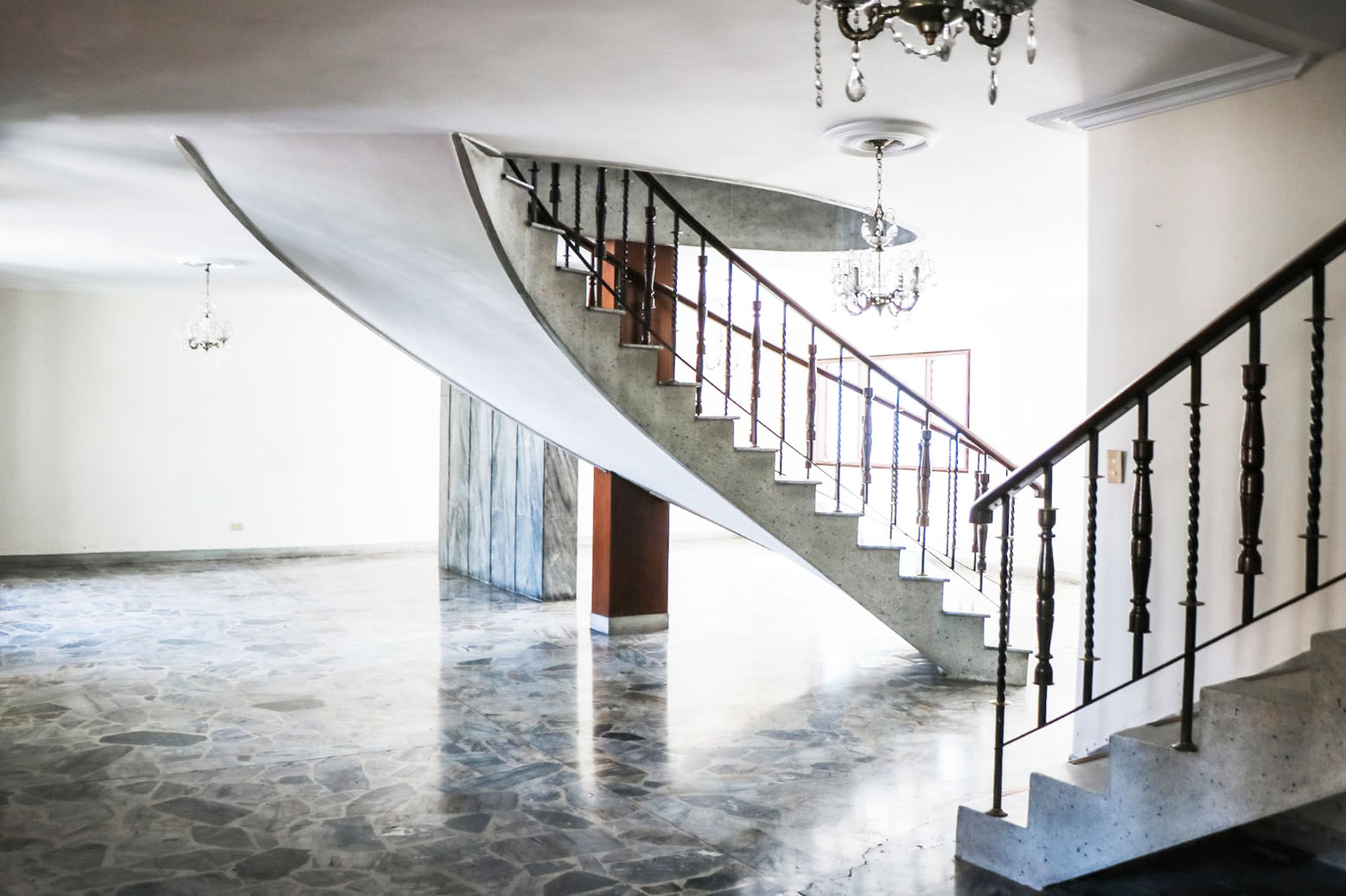 Local en arriendo en Santa Maria De Los Angeles, Medellín, 170 m² · foto 2 de 16