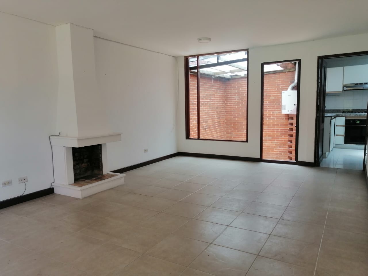 Casa en venta en Cedritos, Bogotá · foto 2 de 13