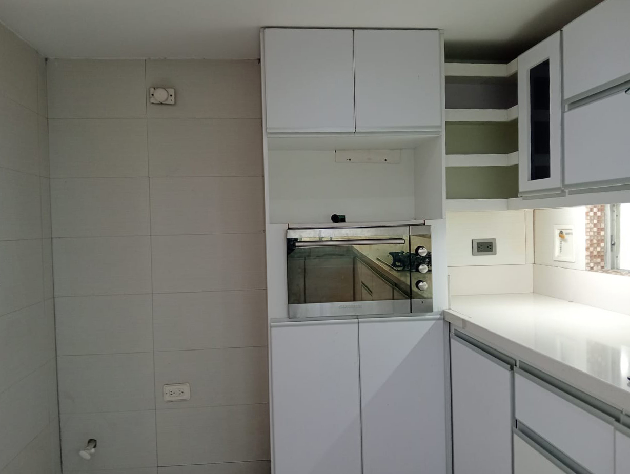 Apartamento en venta en Santa Teresita, Medellín · foto 3 de 19