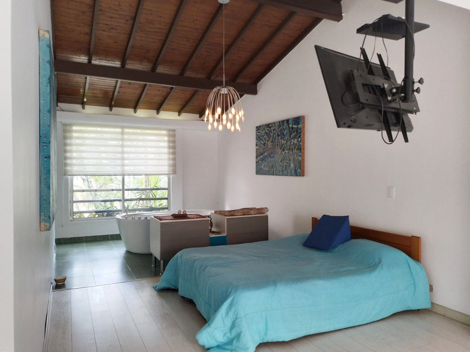 Casa de 4 alcobas en venta en Los Balsos, Medellín, 294 m² · foto 10 de 18