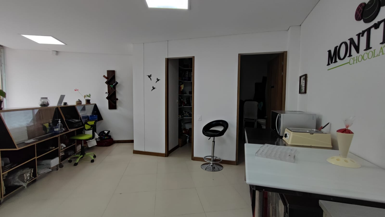 Local en venta en La Camelia, Manizales, 42 m² · foto 2 de 9