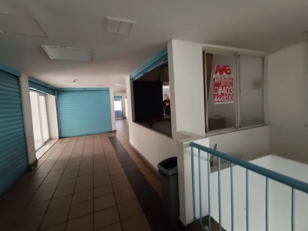Local en arriendo en El Chagualo, Medellín, 8 m² · foto 13 de 13