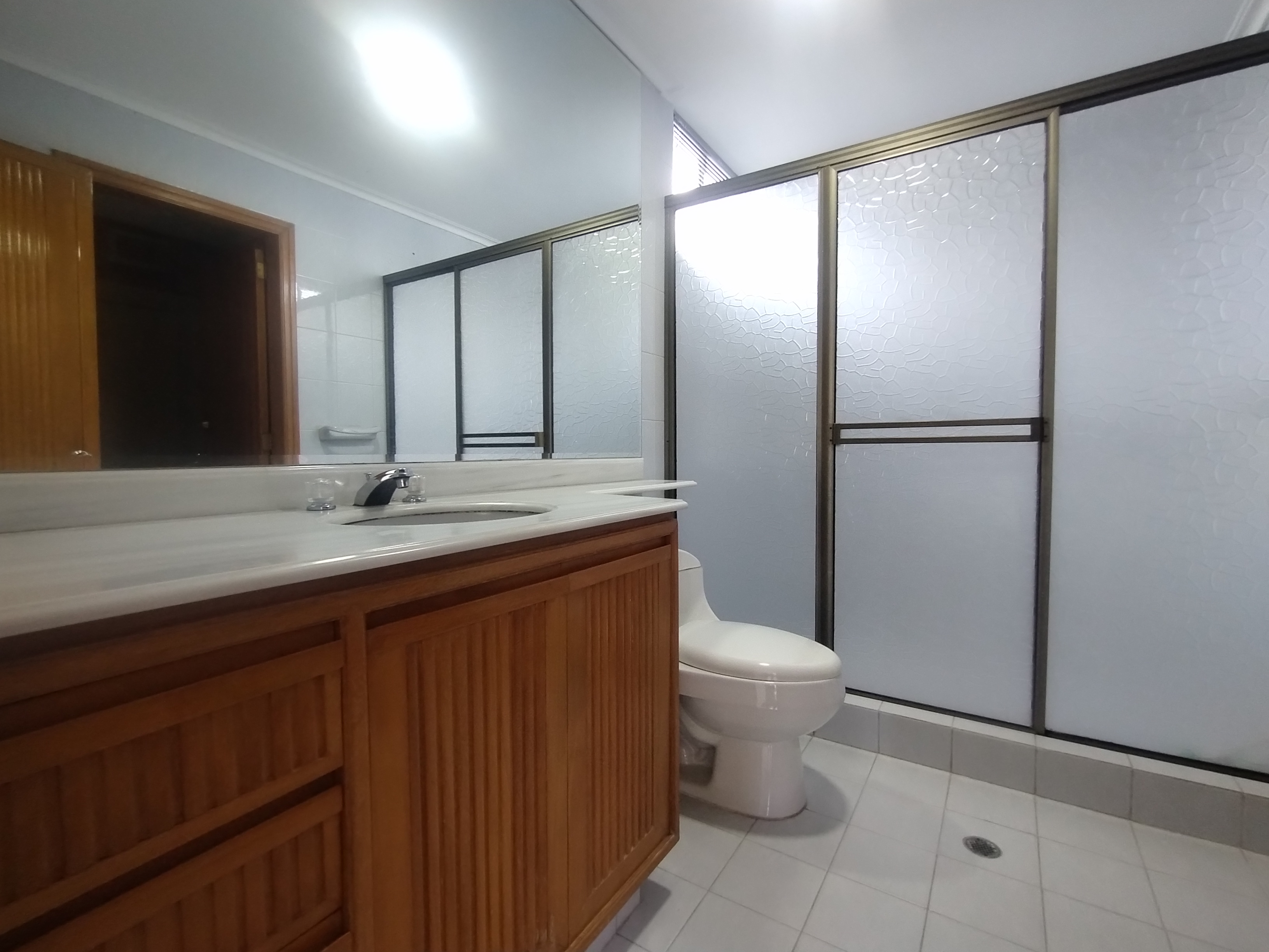 Apartamento de 3 alcobas en venta en Altos Del Prado, Barranquilla, 210 m² · foto 17 de 19