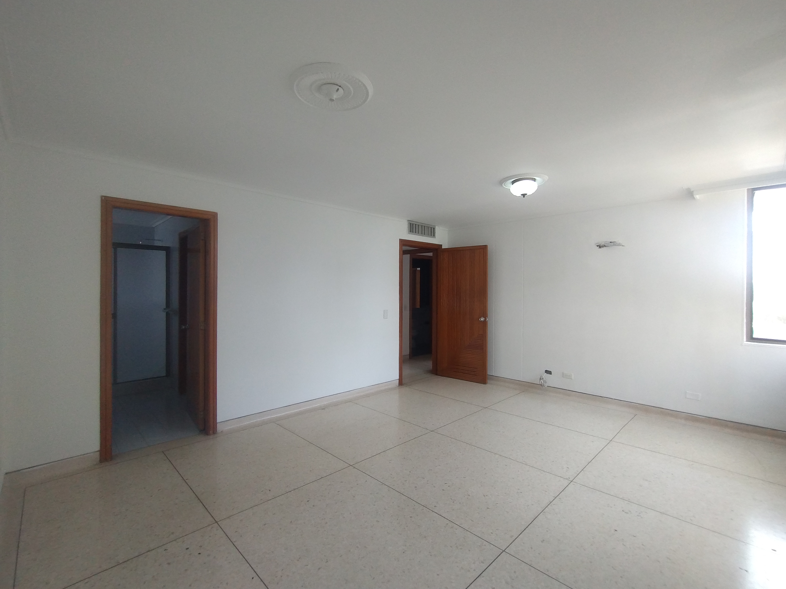 Apartamento de 3 alcobas en venta en Altos Del Prado, Barranquilla, 210 m² · foto 9 de 19