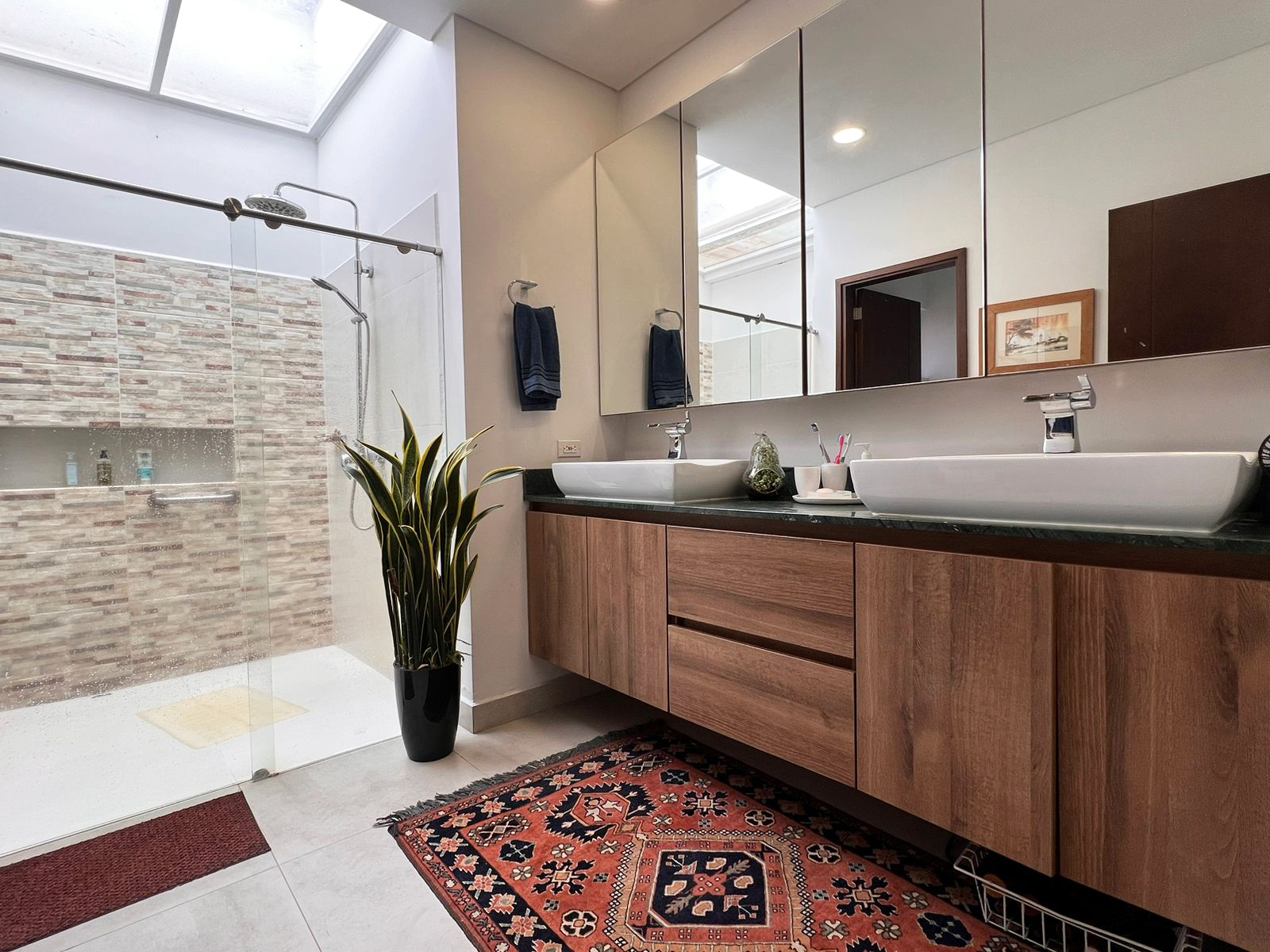 Casa de 3 alcobas en venta en Guarne, 374 m² · foto 16 de 19