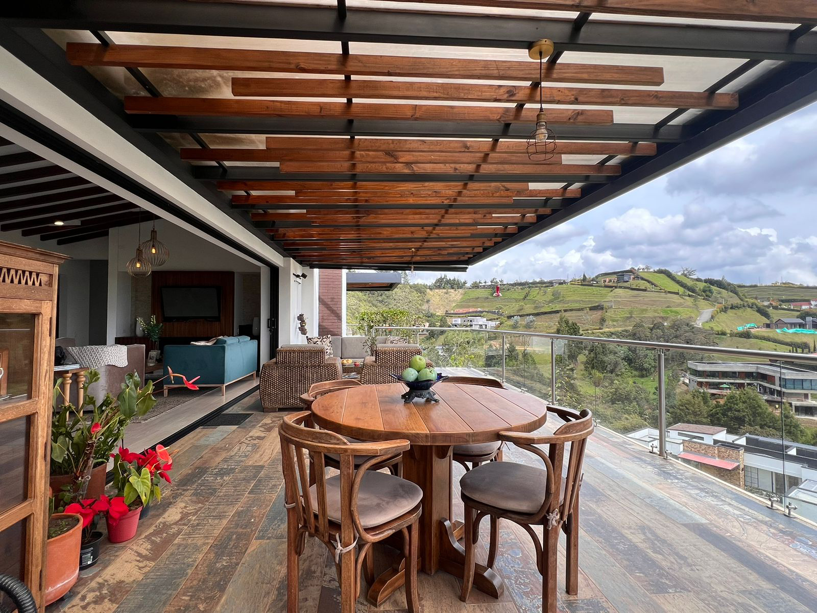 Casa de 3 alcobas en venta en Guarne, 374 m² · foto 18 de 19