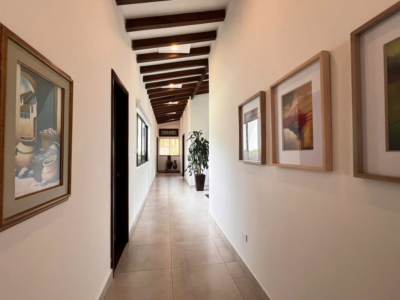 Casa de 3 alcobas en venta en Guarne, 374 m² · foto 6 de 19