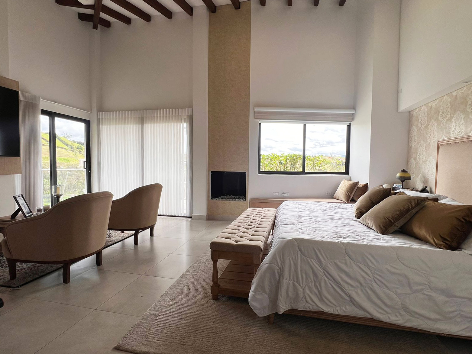 Casa de 3 alcobas en venta en Guarne, 374 m² · foto 9 de 19