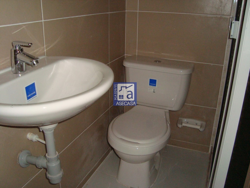 Apartamento de 3 alcobas en venta en El Carrizal, Girón, 58 m² · foto 15 de 21