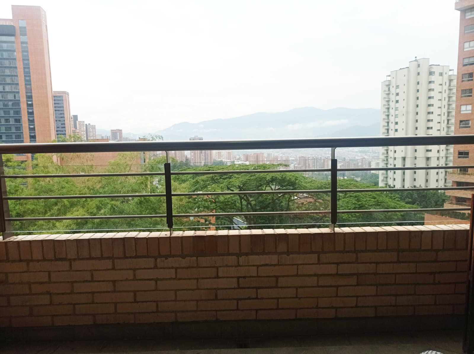 Apartamento de 3 alcobas en venta en El Poblado, Medellín, 192 m² · foto 19 de 20
