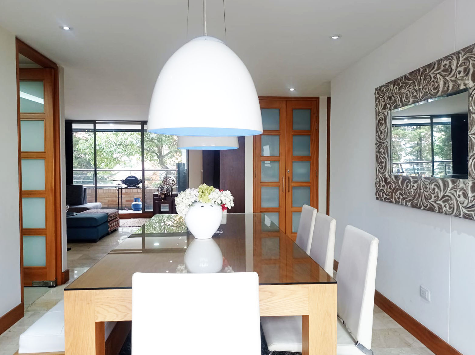 Apartamento de 3 alcobas en venta en El Poblado, Medellín, 192 m² · foto 3 de 20