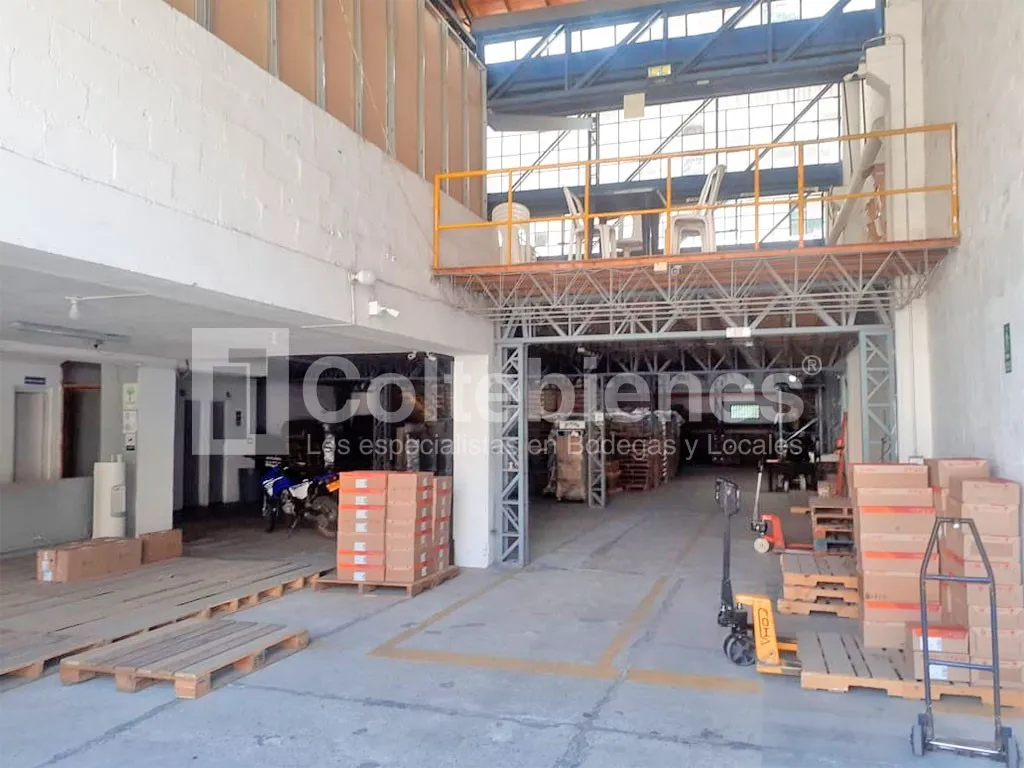 Bodega en arriendo en Monteazul, Sabaneta