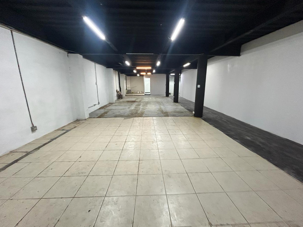 Bodega en arriendo en San Diego, Medellín, 460 m² · foto 12 de 17