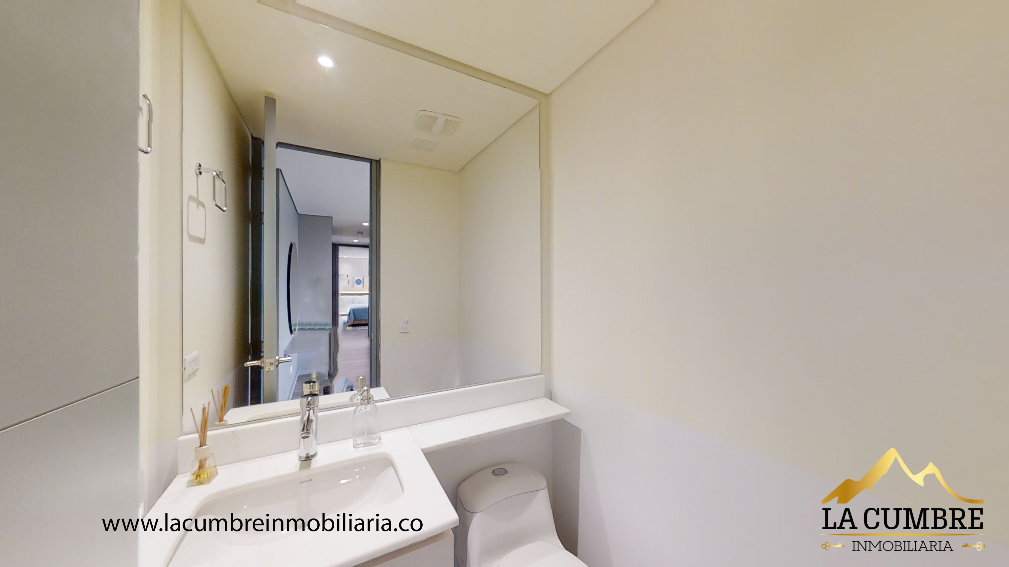 Apartamento en arriendo en El Poblado, Medellín · foto 7 de 11