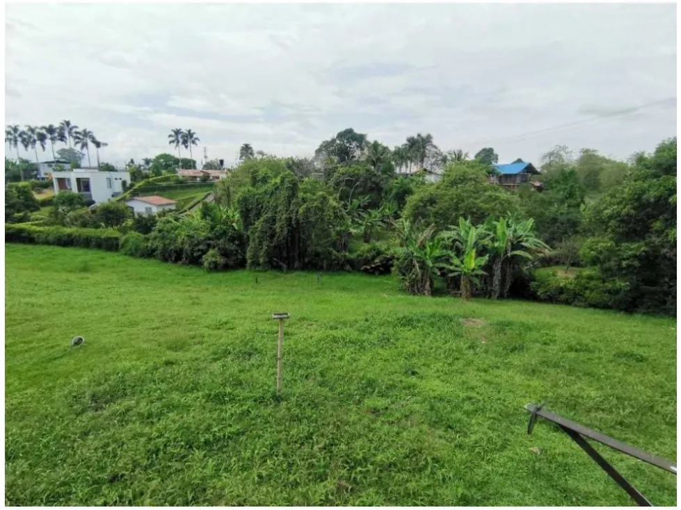 Casa de 5 alcobas en venta en Armenia, 320 m² · foto 3 de 24