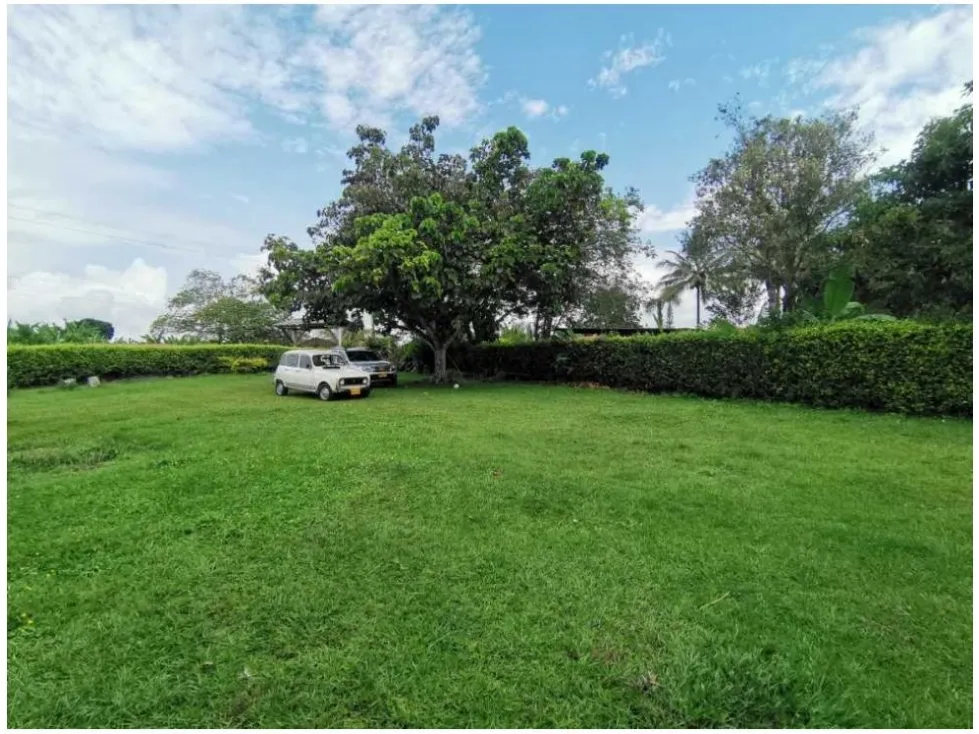 Casa de 5 alcobas en venta en Armenia, 320 m² · foto 5 de 24