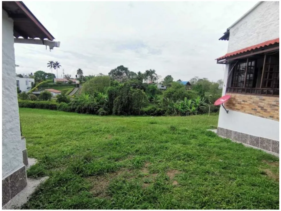Casa de 5 alcobas en venta en Armenia, 320 m² · foto 6 de 24