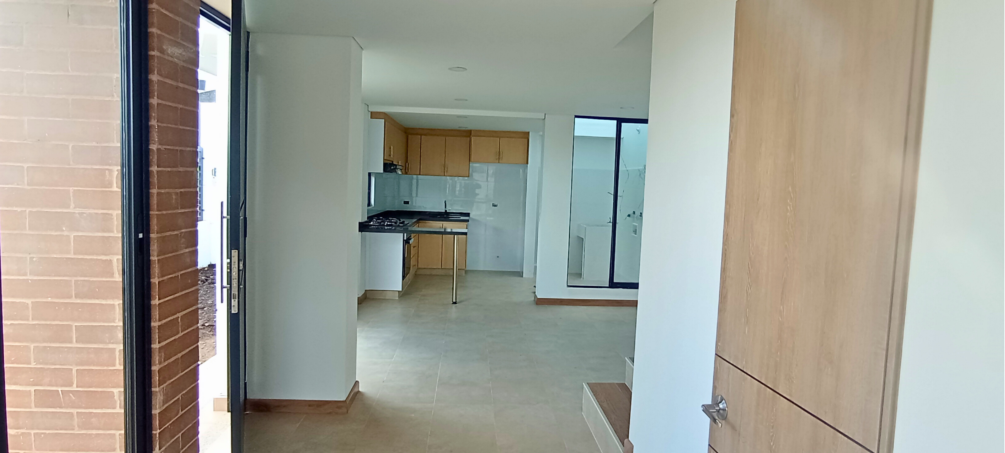 Casa de 3 alcobas en venta en Cota, 140 m² · foto 12 de 24