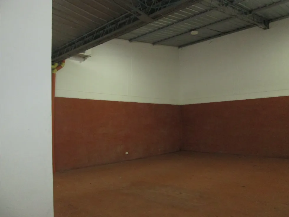 Bodega en venta en La Aurora, Bucaramanga, 315 m² · foto 7 de 24