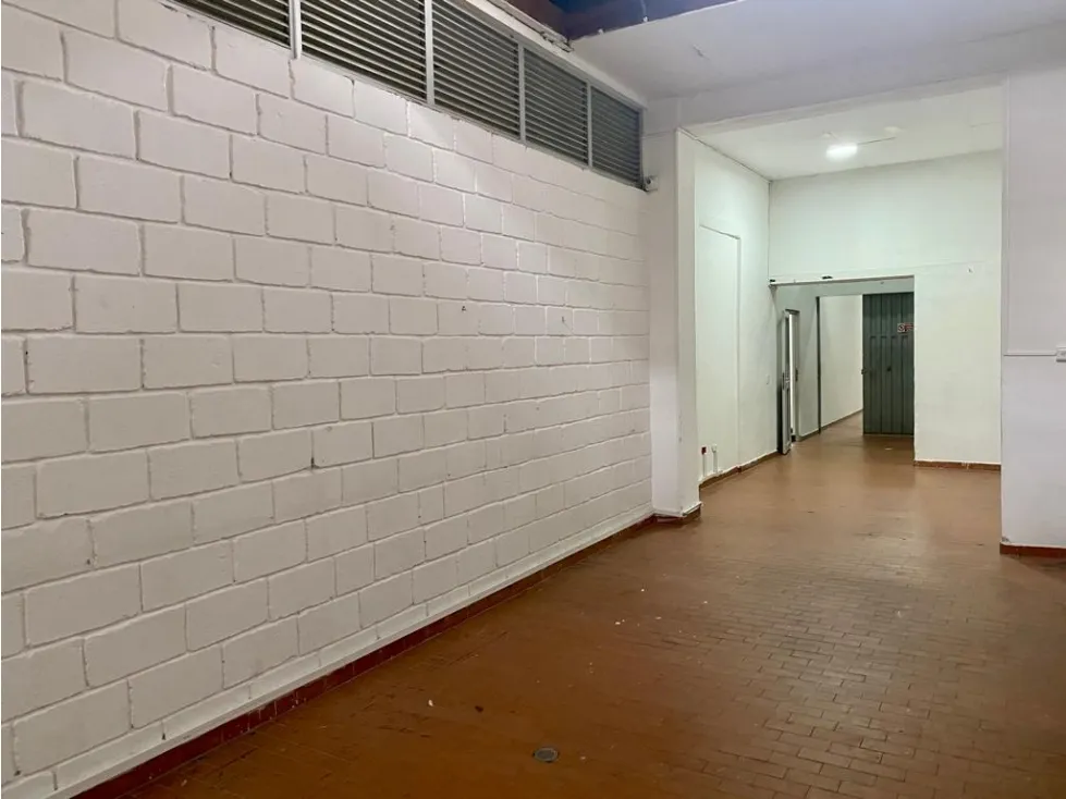 Bodega en venta en La Aurora, Bucaramanga, 315 m² · foto 8 de 24