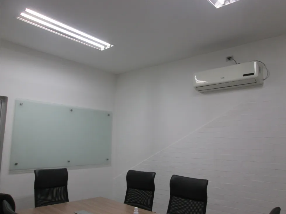 Bodega en venta en La Aurora, Bucaramanga, 315 m² · foto 12 de 24