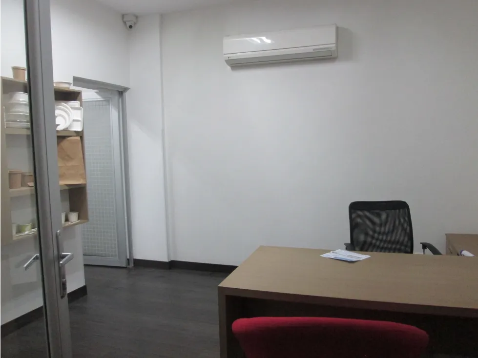 Bodega en venta en La Aurora, Bucaramanga, 315 m² · foto 17 de 24