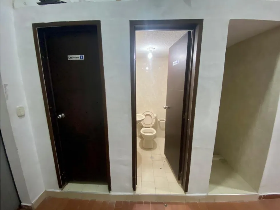 Bodega en venta en La Aurora, Bucaramanga, 315 m² · foto 21 de 24