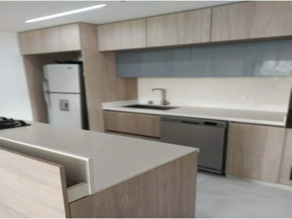 Apartamento en venta en Viviendas del Sur, Medellín 3