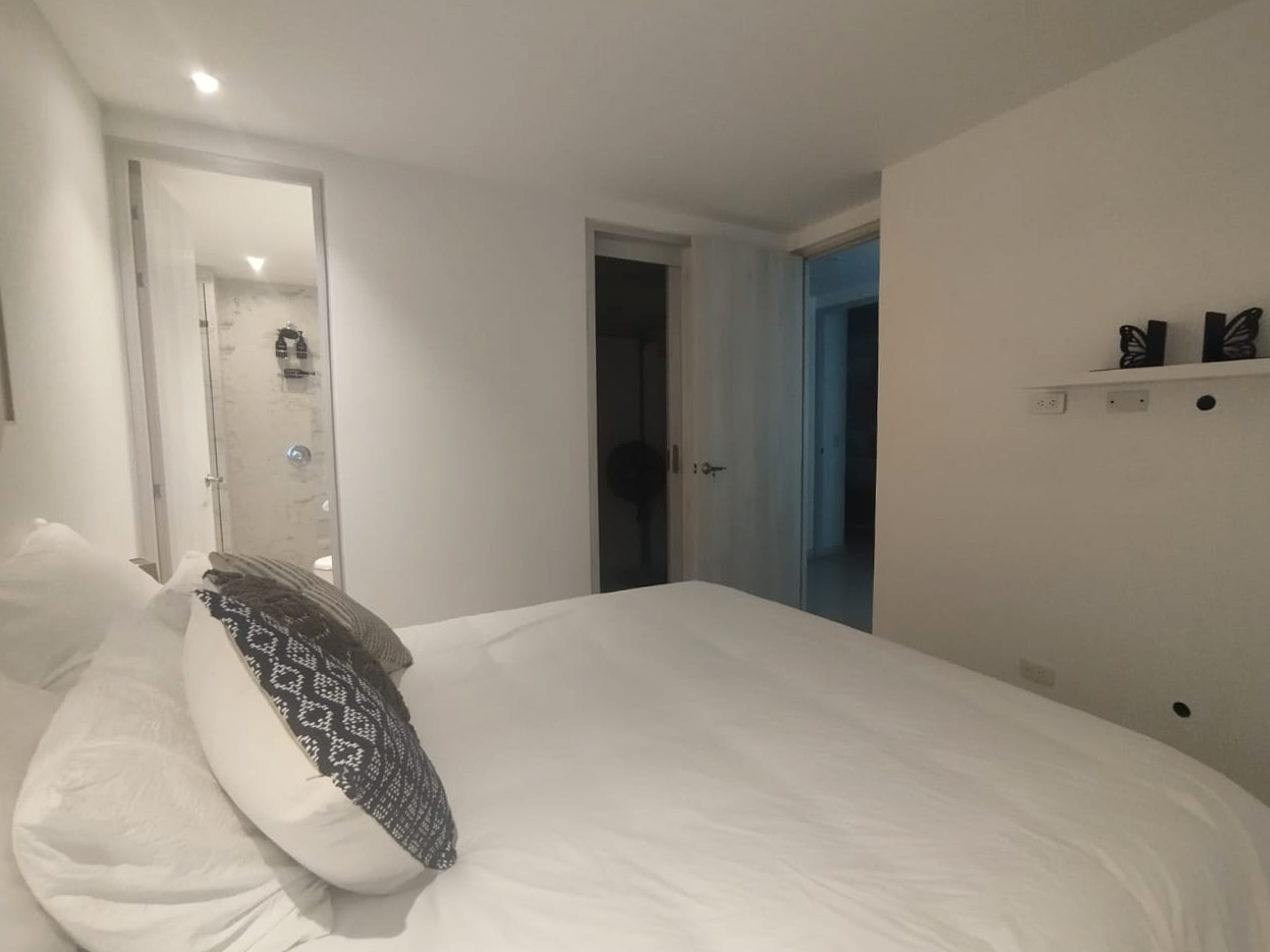Apartamento en arriendo en Castropol, Medellín · foto 8 de 15