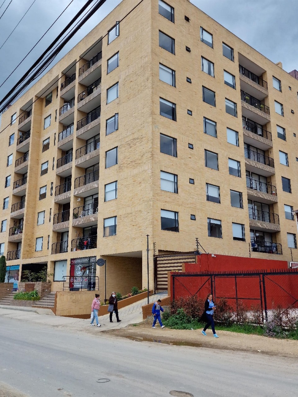Apartamento de 3 alcobas en venta en Bojaca, Chía, 98 m² · foto 2 de 17