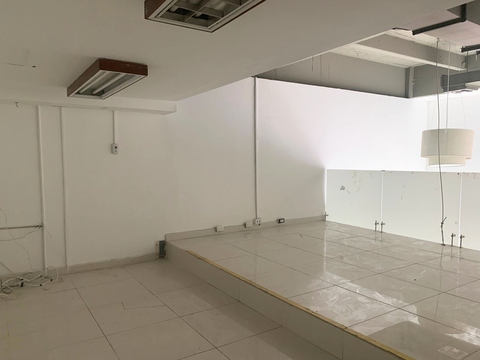 Local en arriendo en Colombia, Medellín, 82 m² · foto 4 de 5
