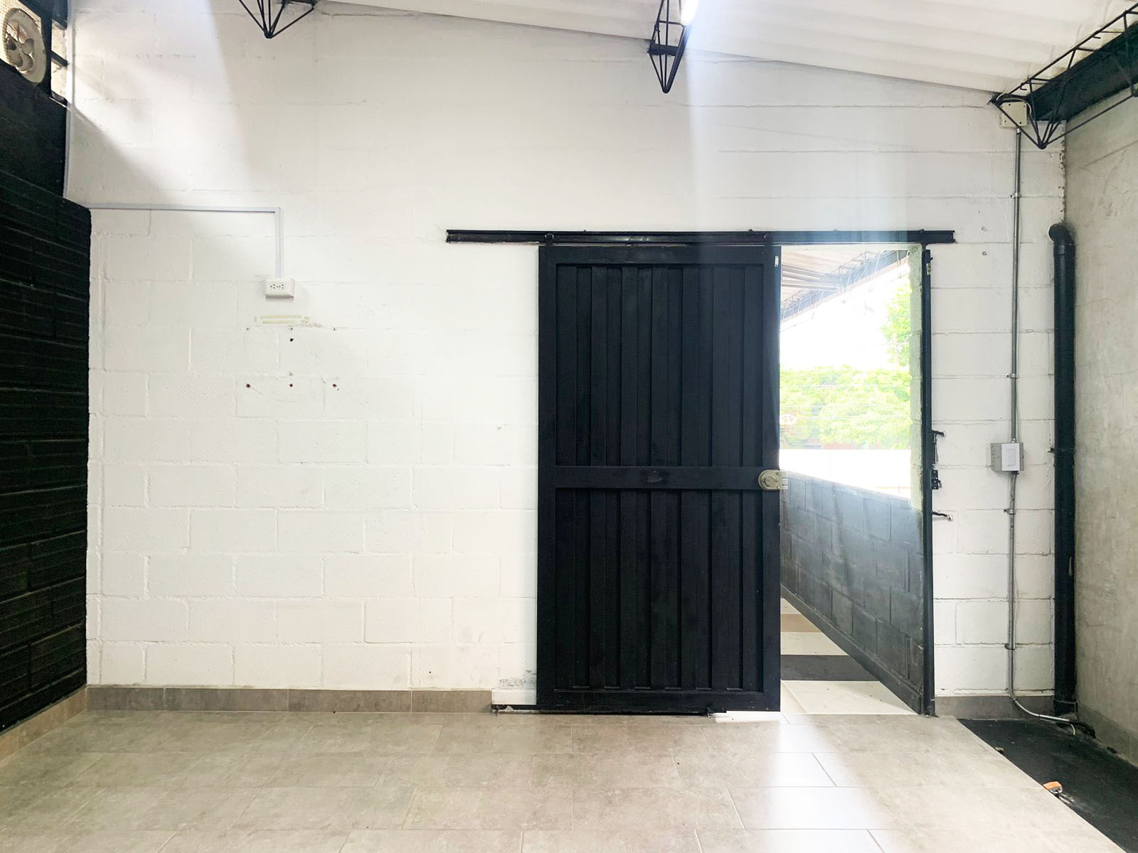 Oficina en arriendo en Patio Bonito, Medellín, 30 m² · foto 4 de 7