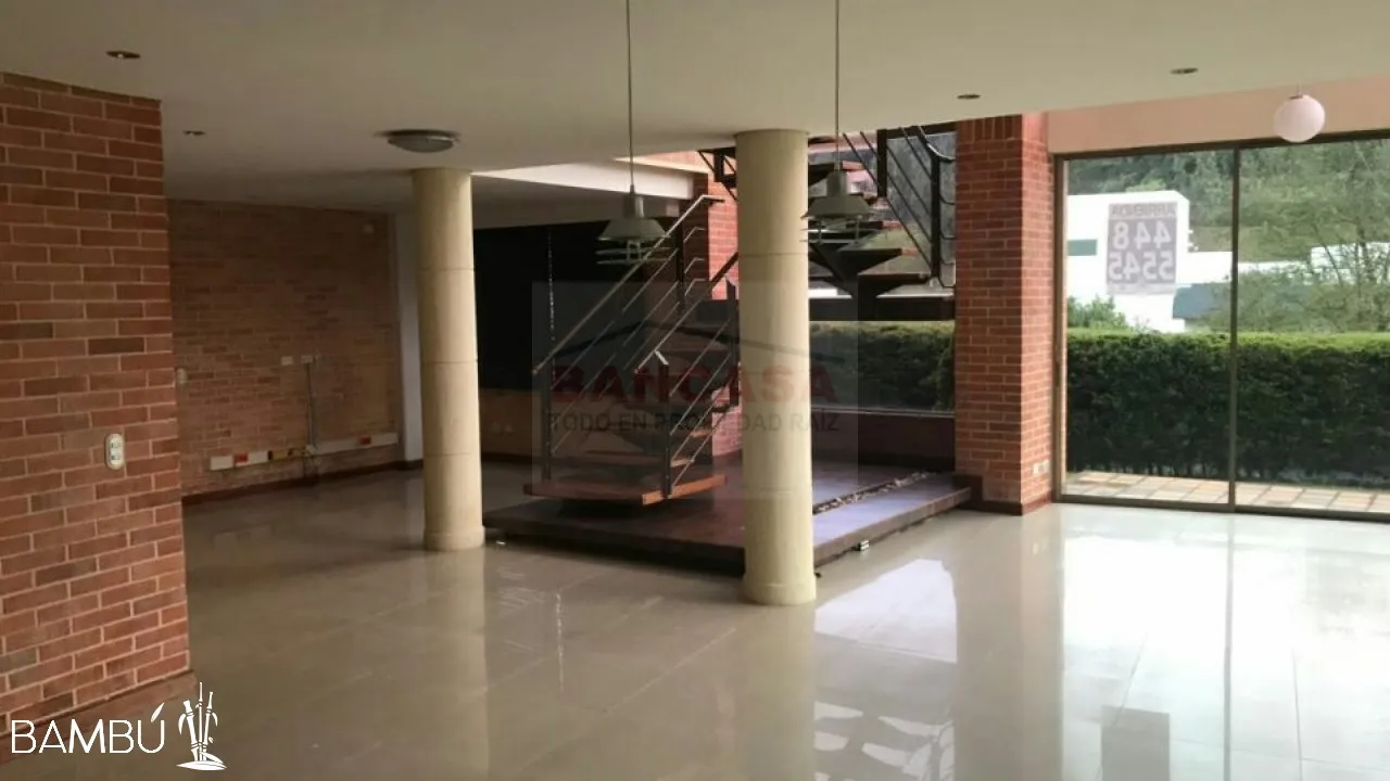 Casa de 4 alcobas en venta en Escobero, Envigado, 420 m² · foto 17 de 24